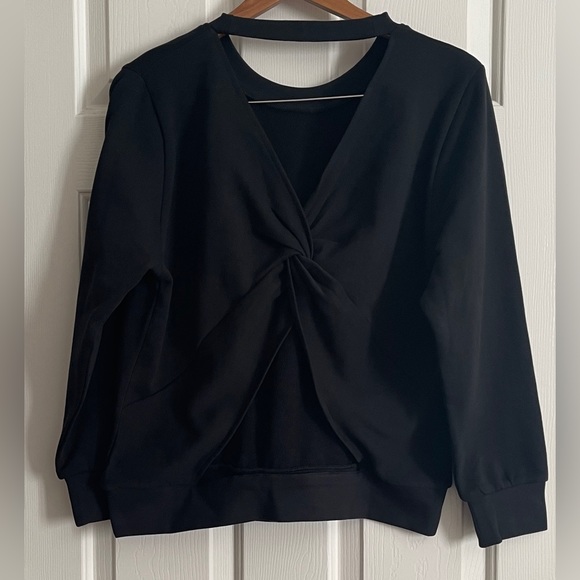 Hudson Knotted Cutout Back Sweatshirt | NWT | Large - Picture 8 of 11
